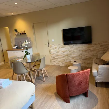 Du 5 - Parking Privé Gratuit à Apartment *